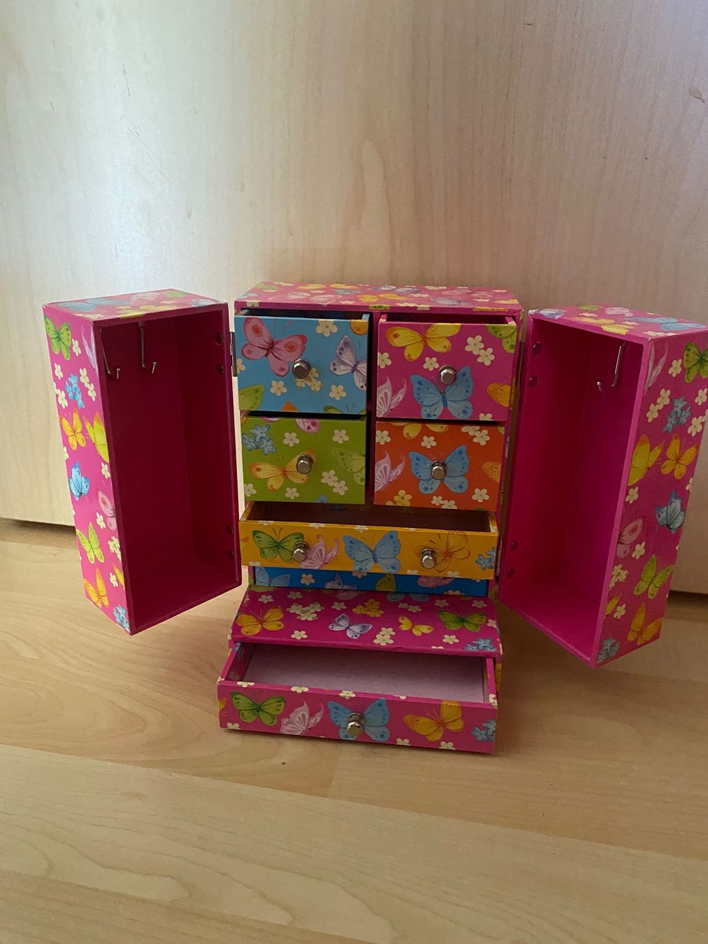 Altro per la casa: Schmuckbox für Mädchen – Usato da Waltenschwil venduto da Tracy68 1