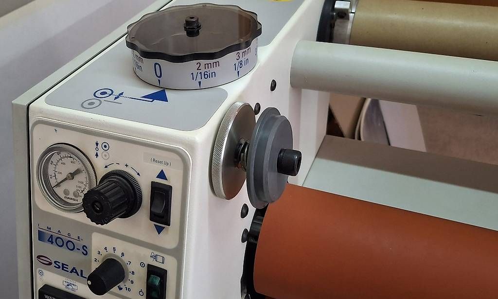 Macchine laminatrici: SEAL Image 400-S Laminator / Rollenlaminator – Usato da Rüti ZH venduto da Liliane_market 9