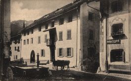 Sta Maria (Val Müstair). Wegweiser Gasthaus Piz Umbrail