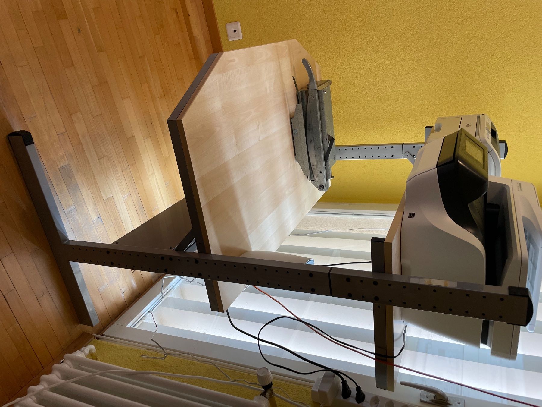 Scrivanie: Bureau modulable – Usato da Neuchâtel venduto da oli_44 1