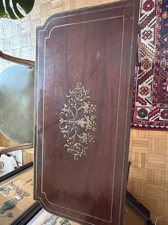 Tavoli: Table ancienne de jeux pliable – Usato da St-Sulpice VD venduto da thi_9tg6 2