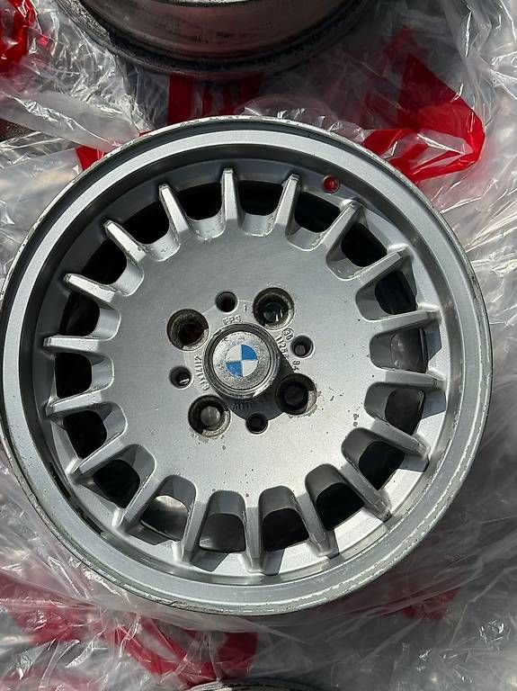 BMW Felgen: Bmw e30 Felgen – Gebraucht aus Selzach von rob_l9ly 2
