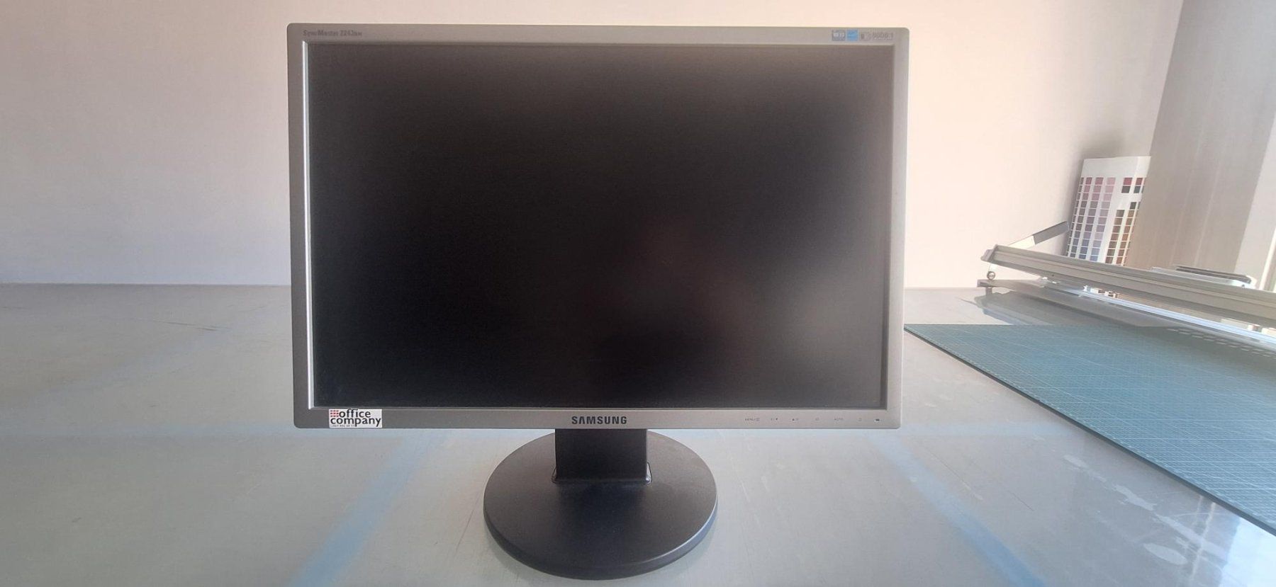 Monitore: Bildschirm Samsung SyncMaster 2243NW – Defekt aus Gampel von topper