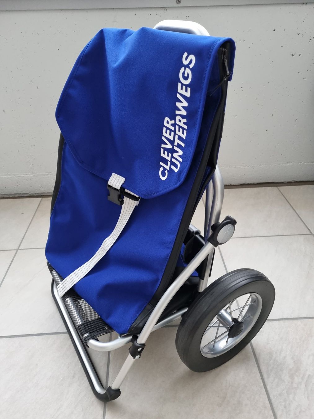 Altro per la casa: Einkaufstrolleys blau (neu) – Nuovo (secondo la descrizione) da Schüpfheim venduto da Rezwel 1