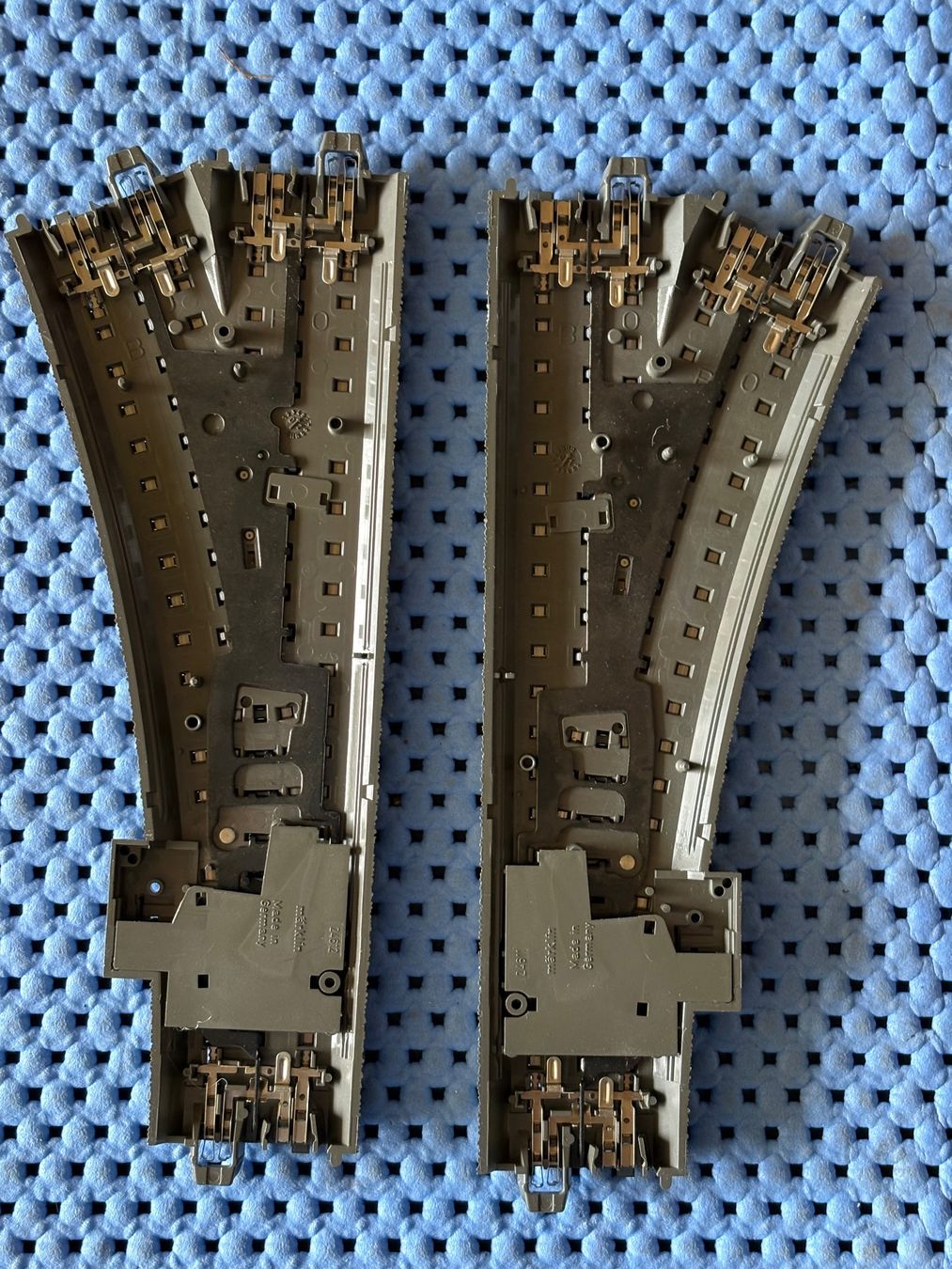 Märklin Modellini di ferrovie: 1x Marklin C 24611 + 24612 Weichen – Nuovo (secondo la descrizione) da Hauterive NE venduto da eriamch 1