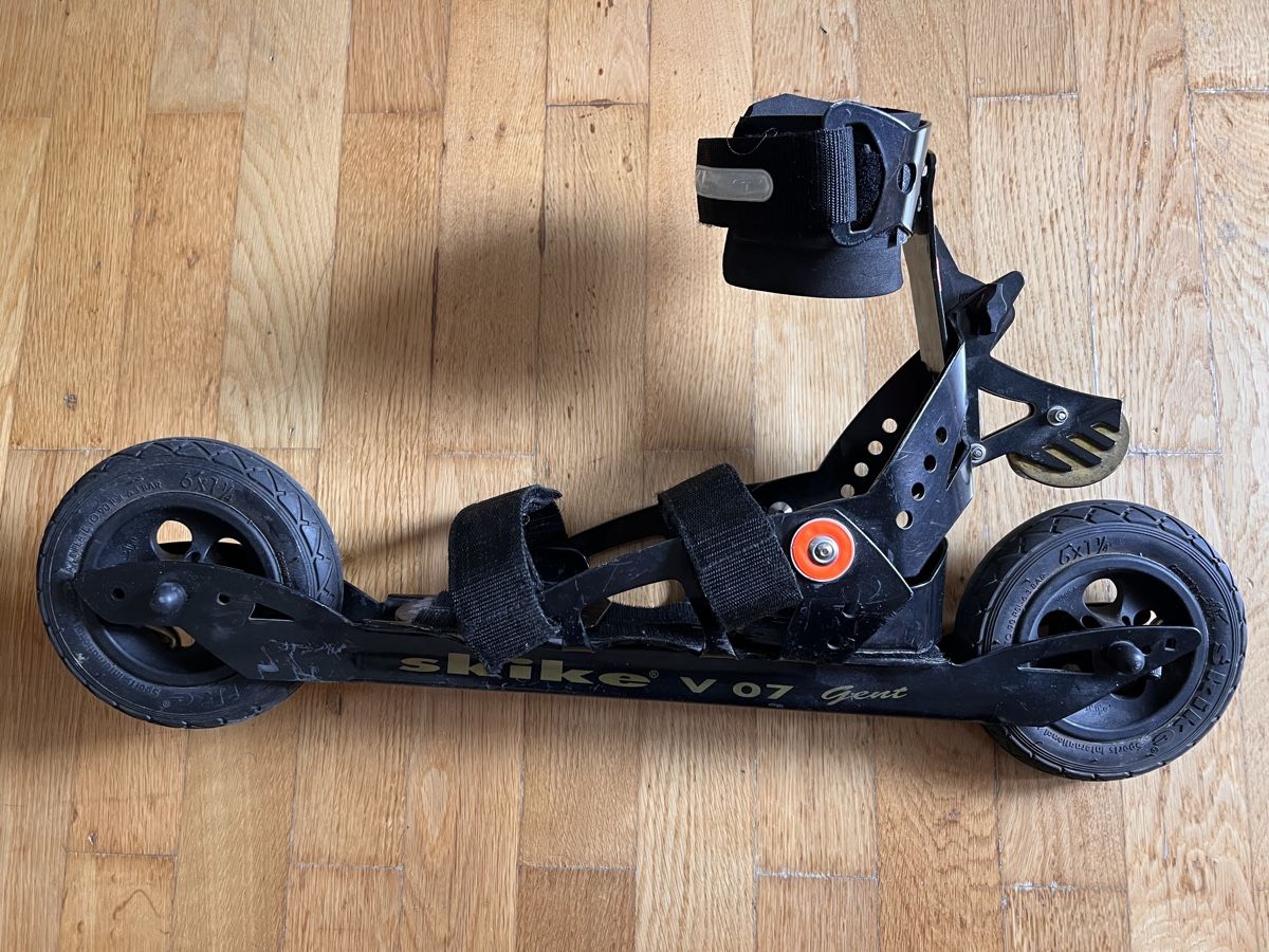 Pattini in linea & Pattini a rotelle: Cross skates skike – Usato da Zürich venduto da Azzurro6 1