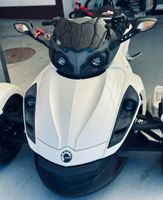 Can-Am Spyder RS Dreirad weiss 7996 km guter Zustand