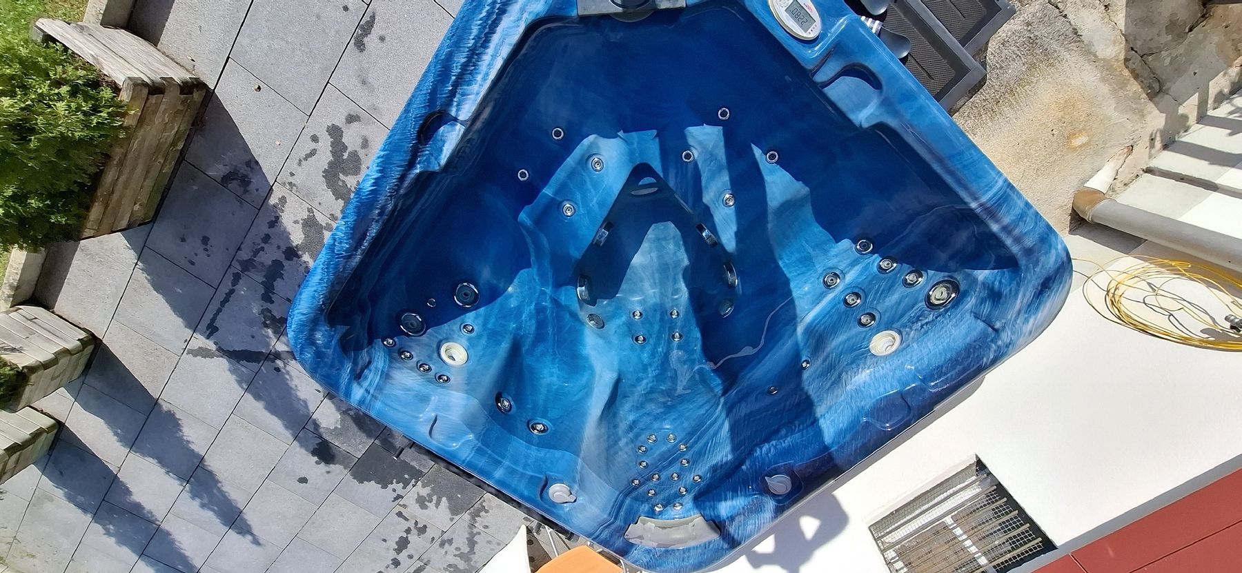 Whirlpool: Whirlpool zu verkaufen – Gebraucht aus Giswil von ChristianObwalden 5