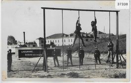 Lausanne - Soldats aux engins