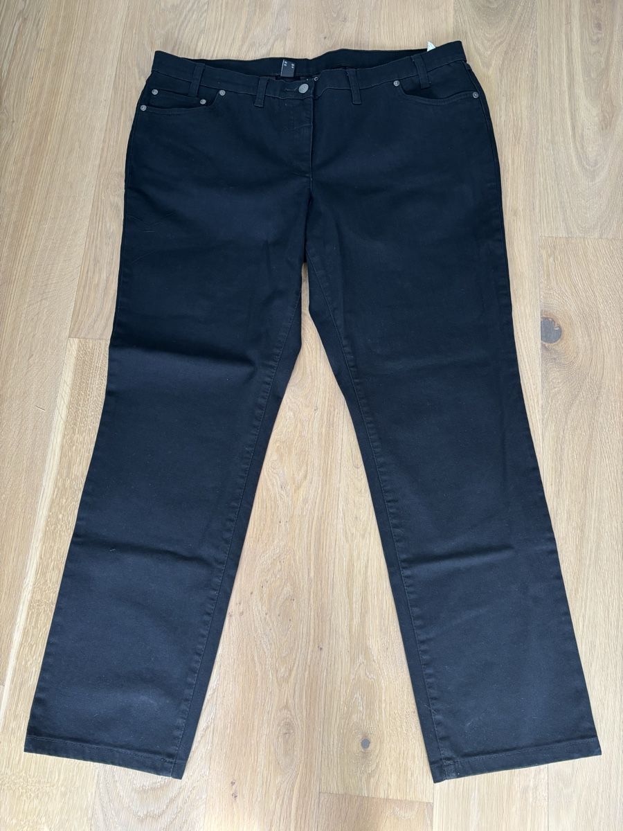 Pantalons: Schwarze Hose bpc Marke – D'occasion à Uznach par voegeli93