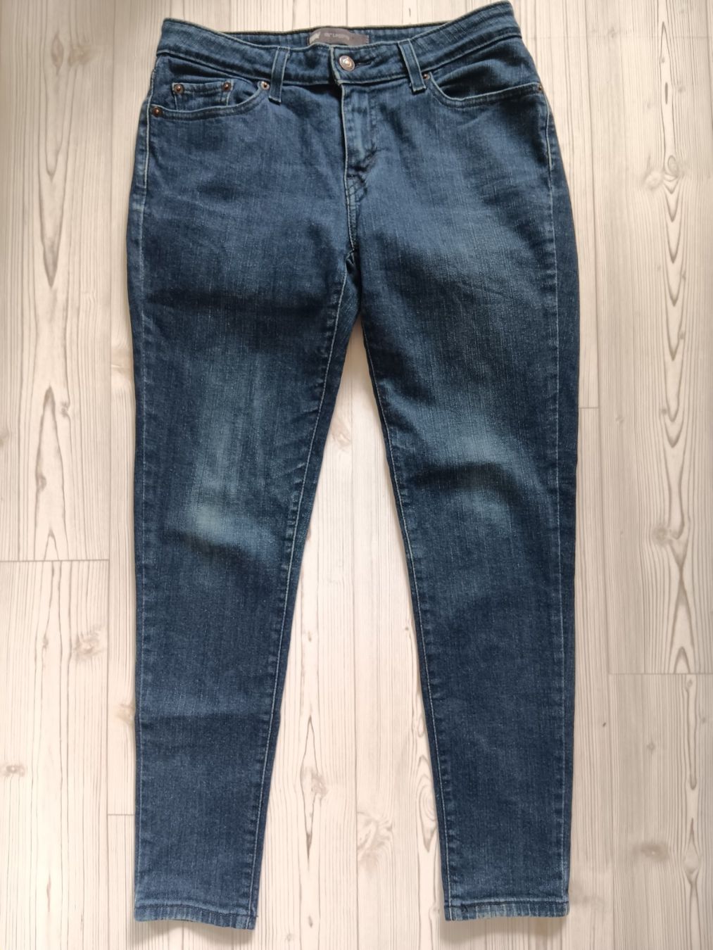 Levi's Jeans: Jeans Jegging LEVIS STRAUSS 535  Taille / Grosse M – Usato da Cossonay-ville venduto da Super-Price-Quality