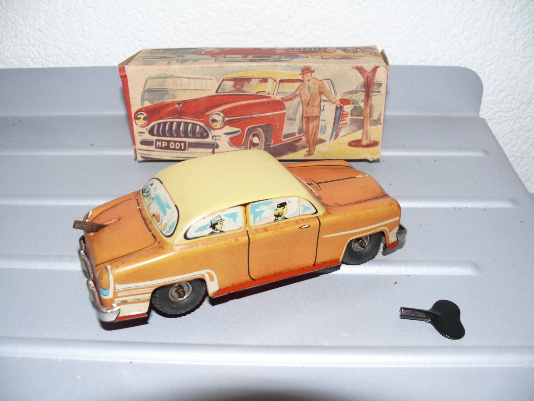Giocattoli: HPZ HP-001 Aussteigerauto – Usato da Wolfertswil venduto da mic_vy7d 2