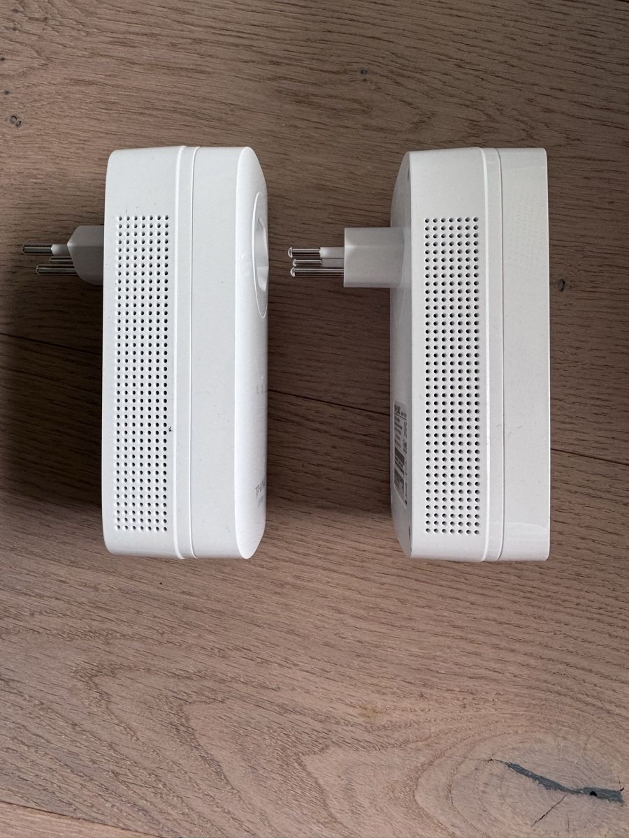 TP-Link Unità & Adattatore: TP-Link Powerline Adapter 1200Mbps - Schnelles Internet! – Usato da Luzern venduto da Mmaxmilian 2