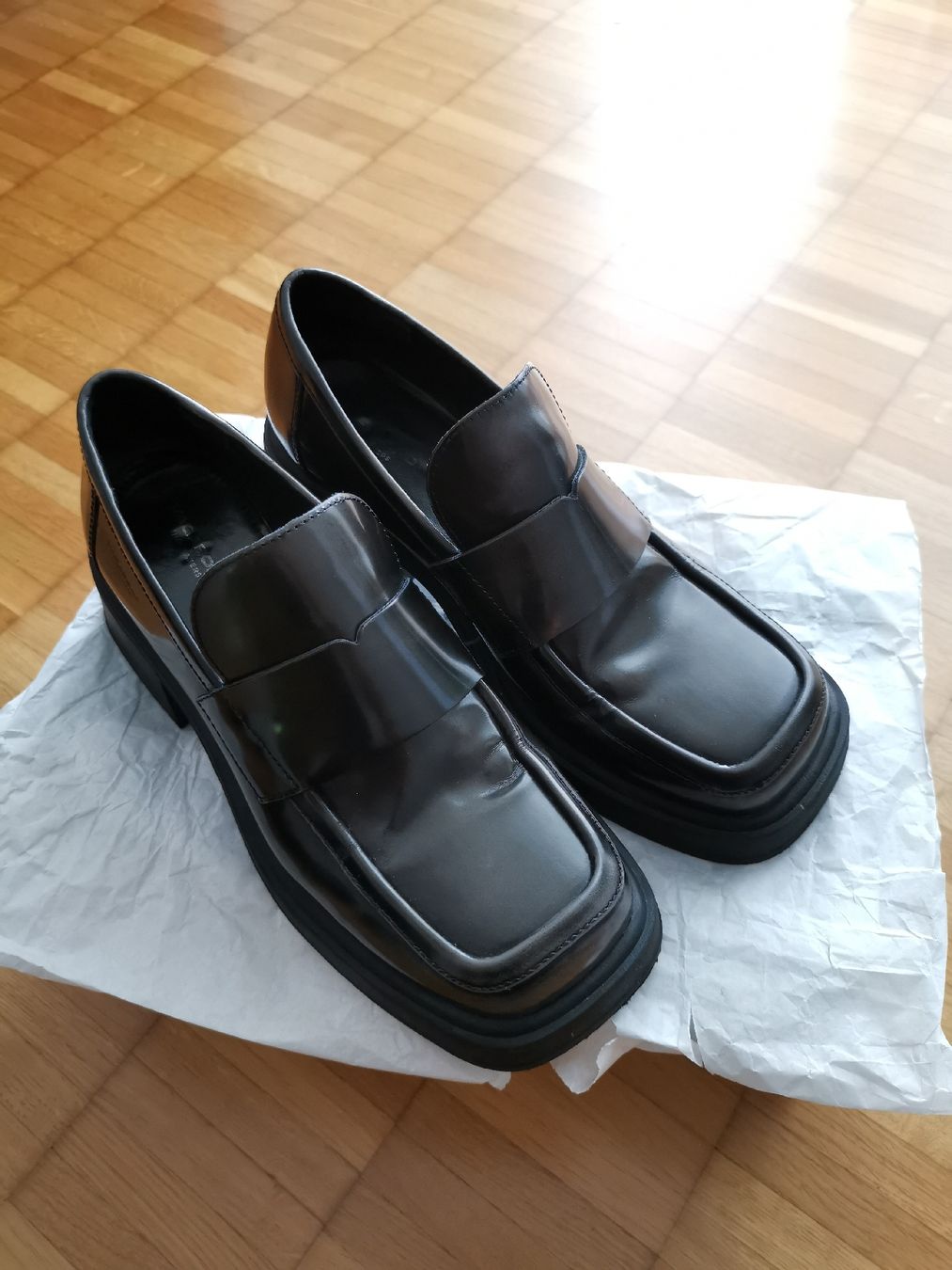 Vagabond Scarpe da donna: Vagabond Loafer – Nuovo (secondo la descrizione) da Killwangen venduto da hua_c2df