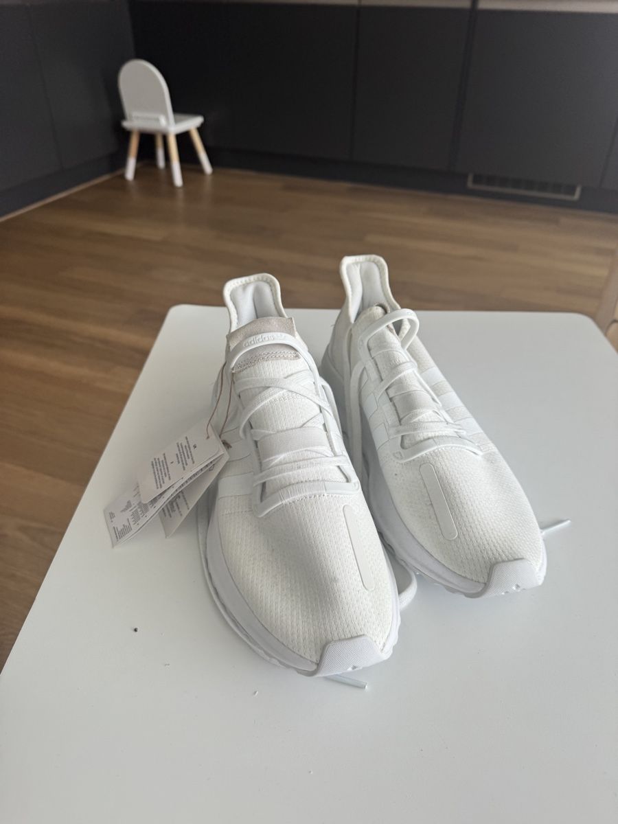 Scarpe da uomo: Adidas Sneaker – Nuovo (secondo la descrizione) da Wohlen AG venduto da Ar_gu 1