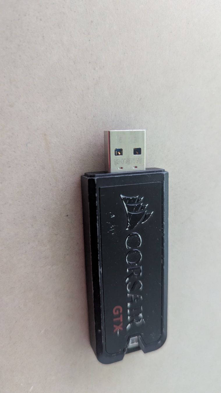 Corsair Chiavette USB: Corsair Flash Voyager GTX 512GB – Usato da Oberurnen venduto da gih0 2