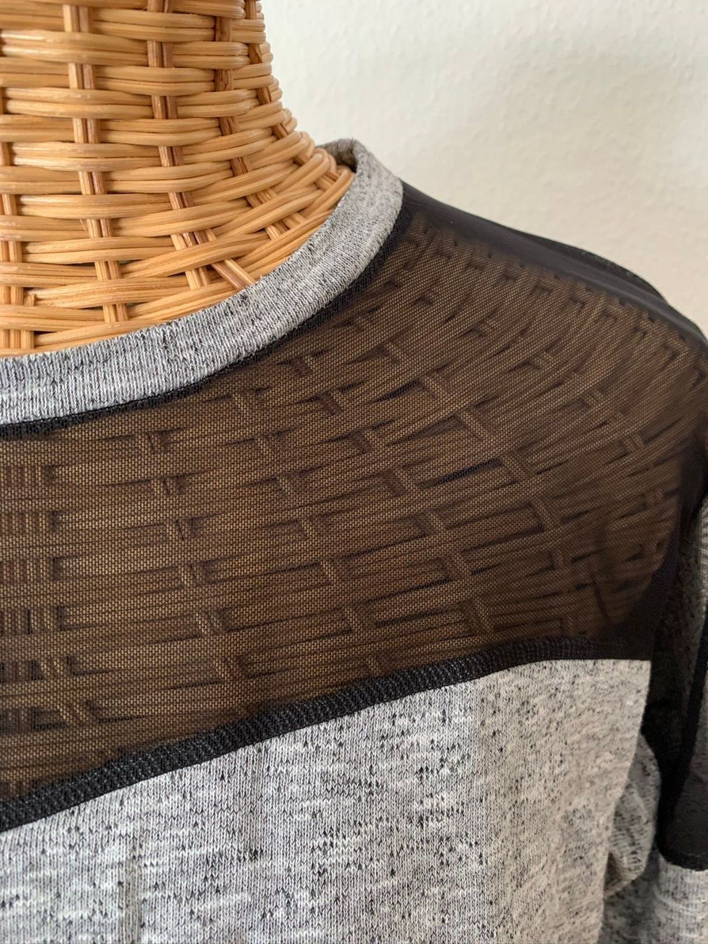 Pulls & Sweat-shirts: SPARKLE & FADE - Pullover hellgrau S – D'occasion à Zürich par Diazaio 2