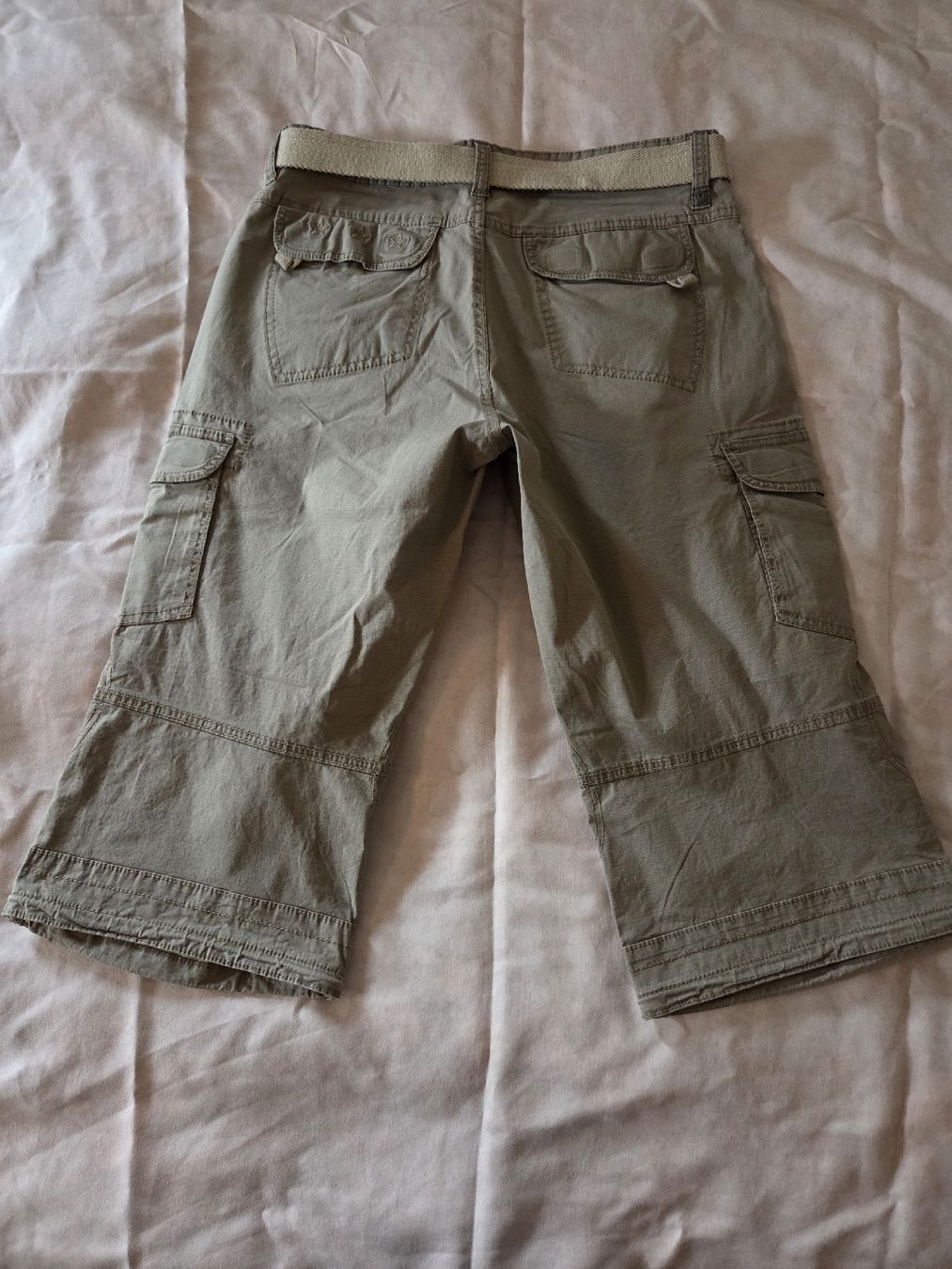Pantaloni: Timezone Loose Miles 3/4 Shorts NEU – Nuovo (secondo la descrizione) da ZERNEZ venduto da joaofonseca 4