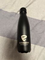 Schwarze Thermosflasche ESTERMANN GEBÄUDETECHNIK