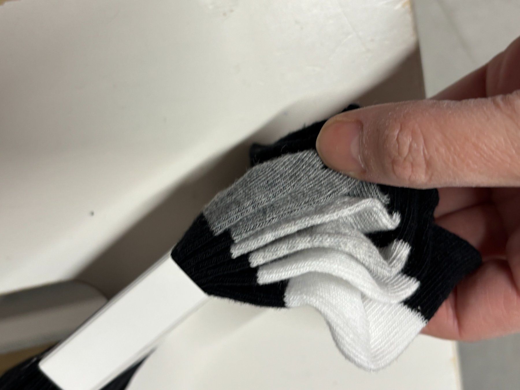 Calze per bambini: Chaussettes neuf 31 - 34 – Nuovo (secondo la descrizione) da Salvenach venduto da gwenwywar 1