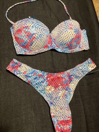Super BikiniTezenis nuovo con paillettes, taglia S,/M estate