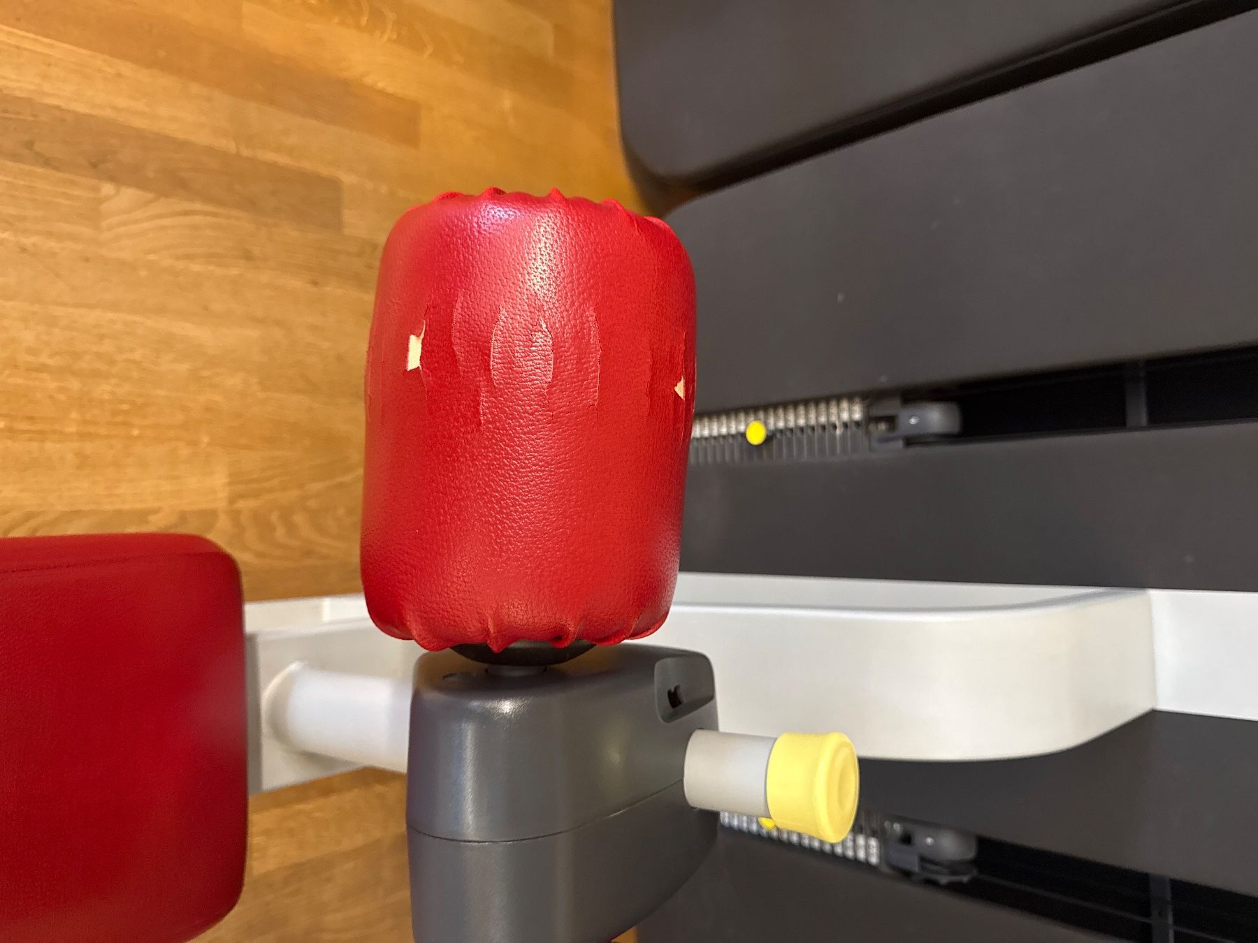 Technogym Vélos d'appartement: Technogym High Pull - Oberkörper Rudern - 300VB – D'occasion à Mettmenstetten par Nils_Gut_GZG 2