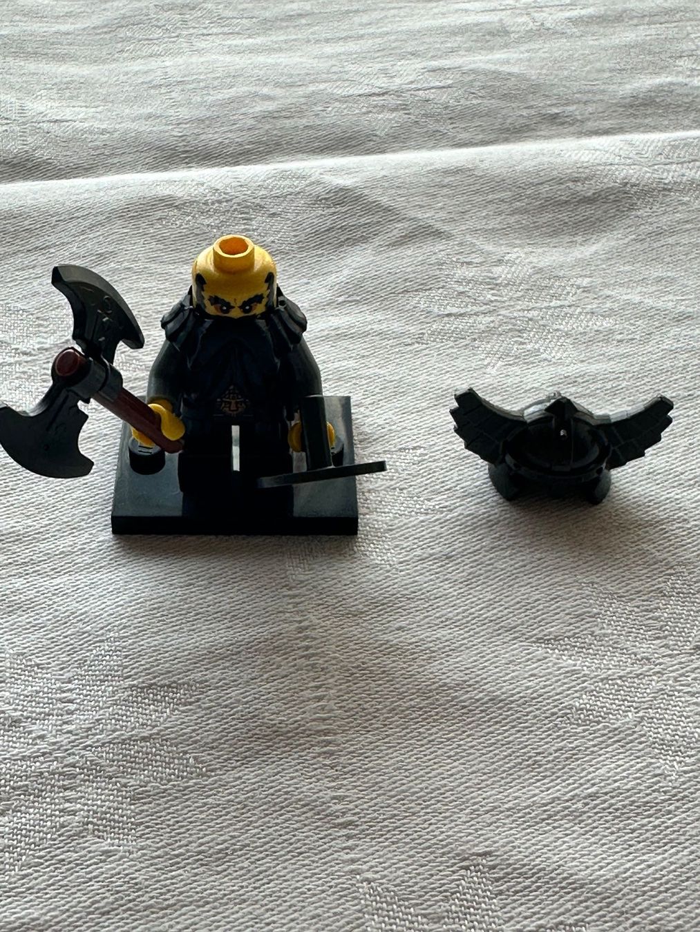 Lego Kit di costruzioni: Lego Series 5 Mini Figure Evil Dwarf – Usato da Winterthur venduto da Eternal8Monarch 2