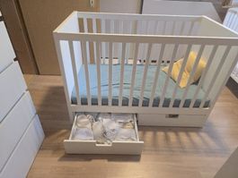 baby cot with drawers