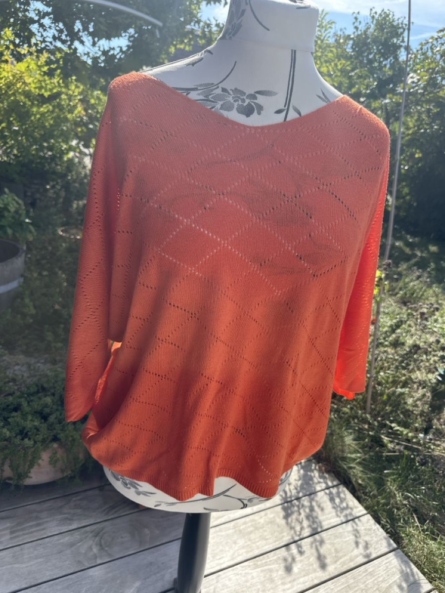 Maglioni & Felpe: Damen Pullover orange Made in Italy Feinstrick locker – Usato da Watt venduto da apfel70rot