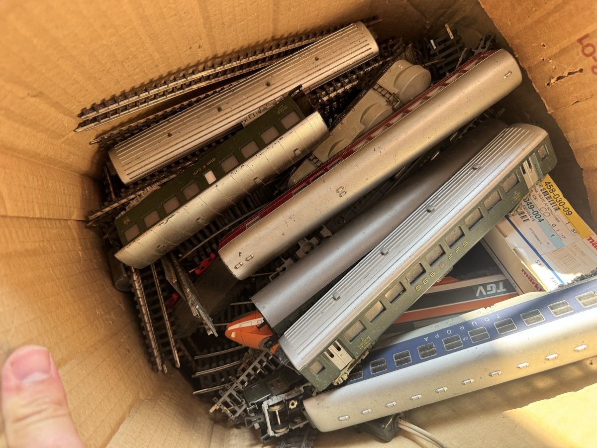 SBB/CFF/FFS Modellini di ferrovie: Model Trains and Trix Express Controller Lot – Usato da Seuzach venduto da Wolf936 4