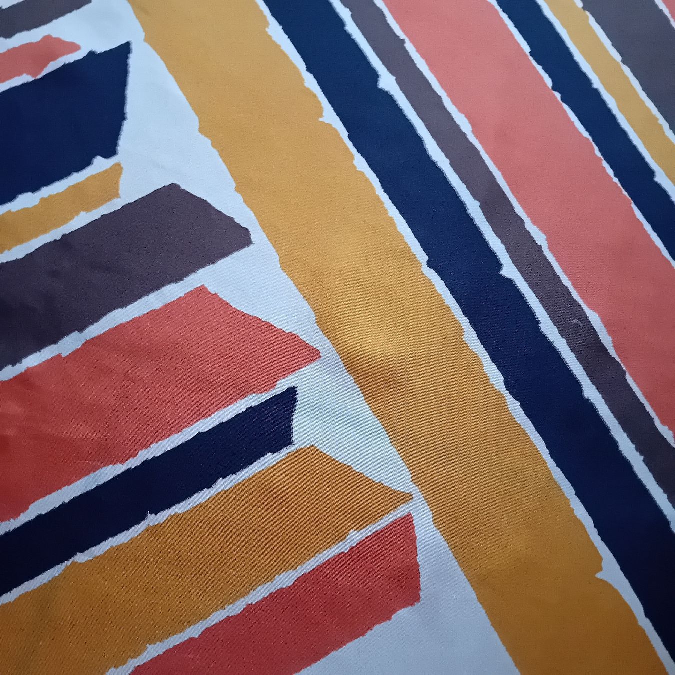 Foulard & Sciarpe: Foulard en soie – Nuovo (secondo la descrizione) da Biel/Bienne venduto da Monhub 1