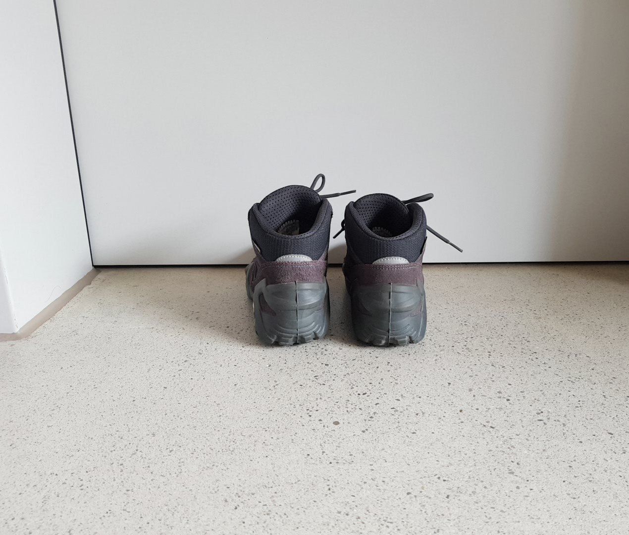 Lowa Scarpe per ragazzi: Lowa Simon GTX Wanderschuh Grösse 36 – Usato da Basel venduto da fafa68 2
