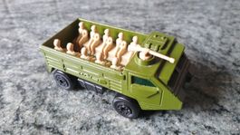 MATCHBOX LESNEY 1976 ARMEE PERSONEN-TRANSPORTER