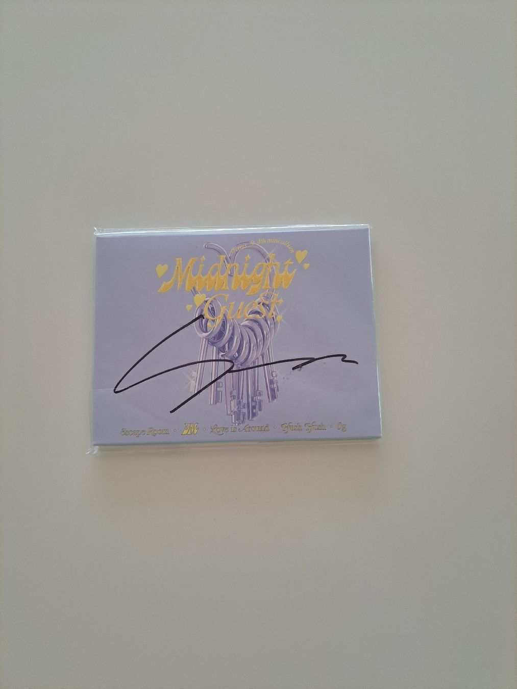 CD: Signed Fromis_9 Midnight Guest Album – Nuovo (secondo la descrizione) da Beinwil am See venduto da noeliaz14