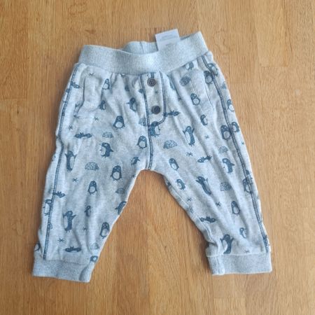 Hose Grösse 68