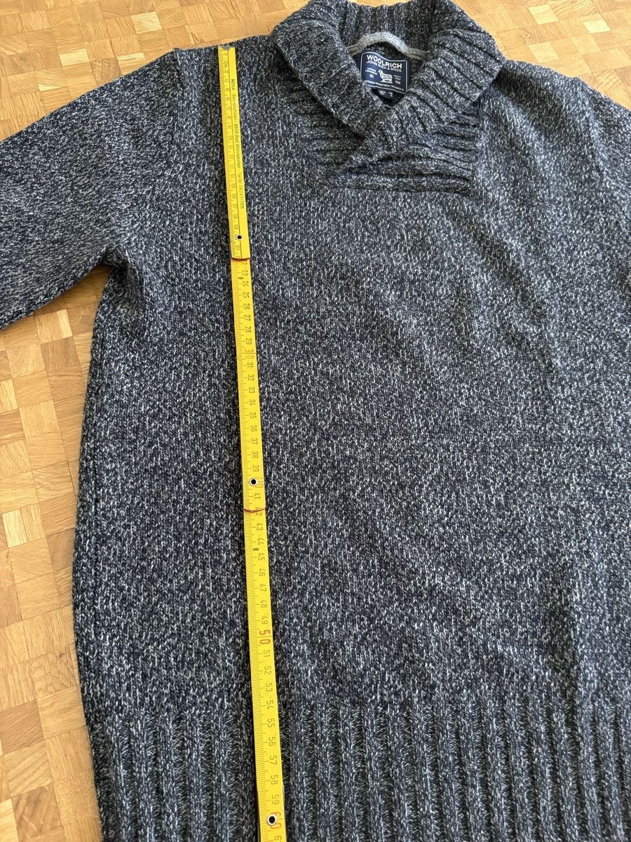 Woolrich Pullover & Sweatshirts: 2 Woolrich Herrenpullover  – Gebraucht aus Locarno von pat_8p5b 4