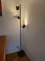 schwarze Stehlampe Ikea 
