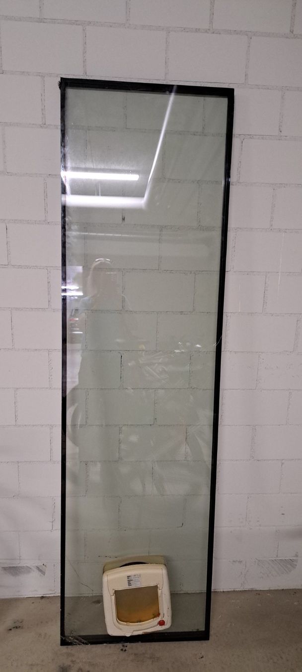 Finestre: Fenster mit Katzenschleuse – Nuovo (secondo la descrizione) da Eschenz venduto da Miamix 1