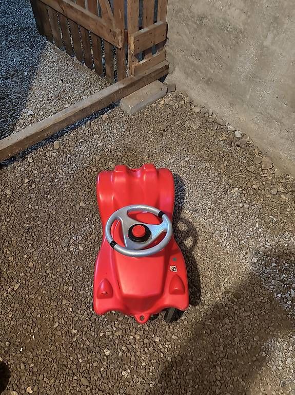 Veicoli per bambini: Kinderrutsch Auto – Usato da Dulliken venduto da cag_fy79 1