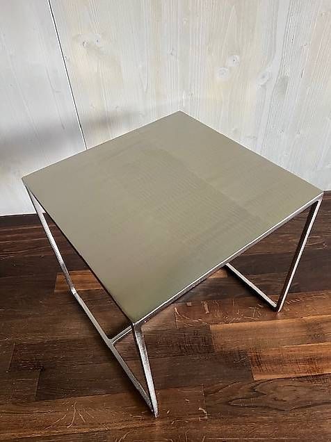 Minotti Tische: Minotti Duchamp Beistelltisch – Gebraucht aus Burg im Leimental von Anna_Wiener 2