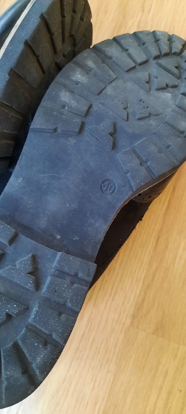 Scarpe da uomo: Schwarze Schnuerschuhe, Gr. 40, Echtleder, Top – Usato da BRUNNEN venduto da Sole21 2
