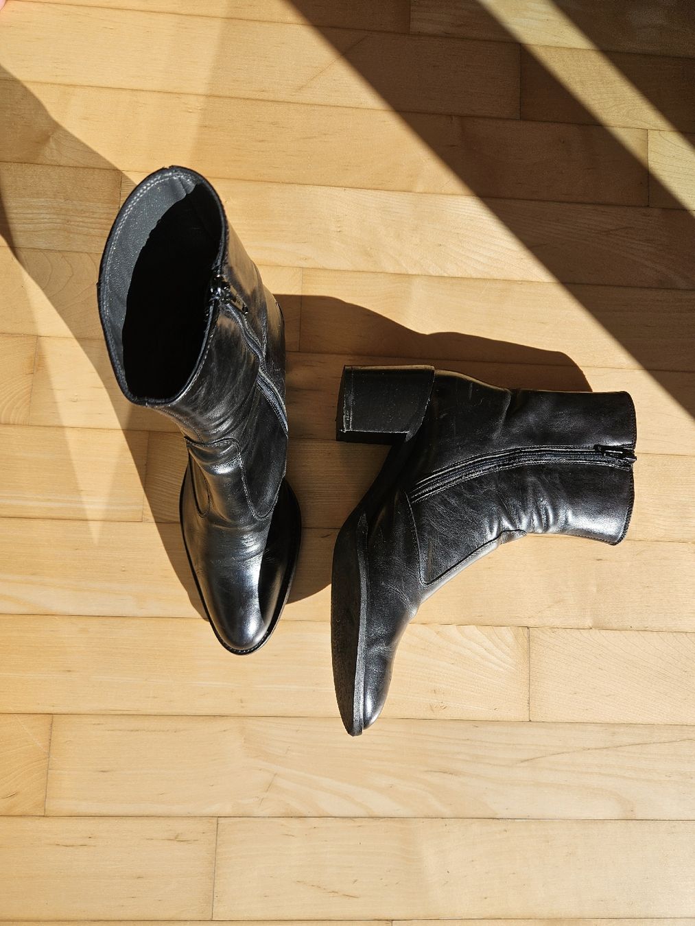 Navyboot Scarpe da donna: Navyboot Stiefelette, Gr. 37, schwarz Leder – Usato da Winterthur venduto da luna2266 1