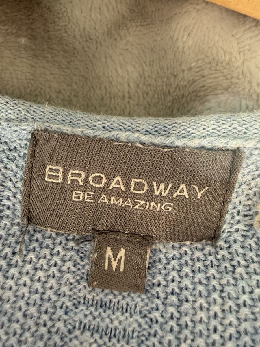 Maglioni & Felpe: Broadway Pullover hellblau Grösse M guter Zustand – Nuovo (secondo la descrizione) da Lyss venduto da Sibella56 2