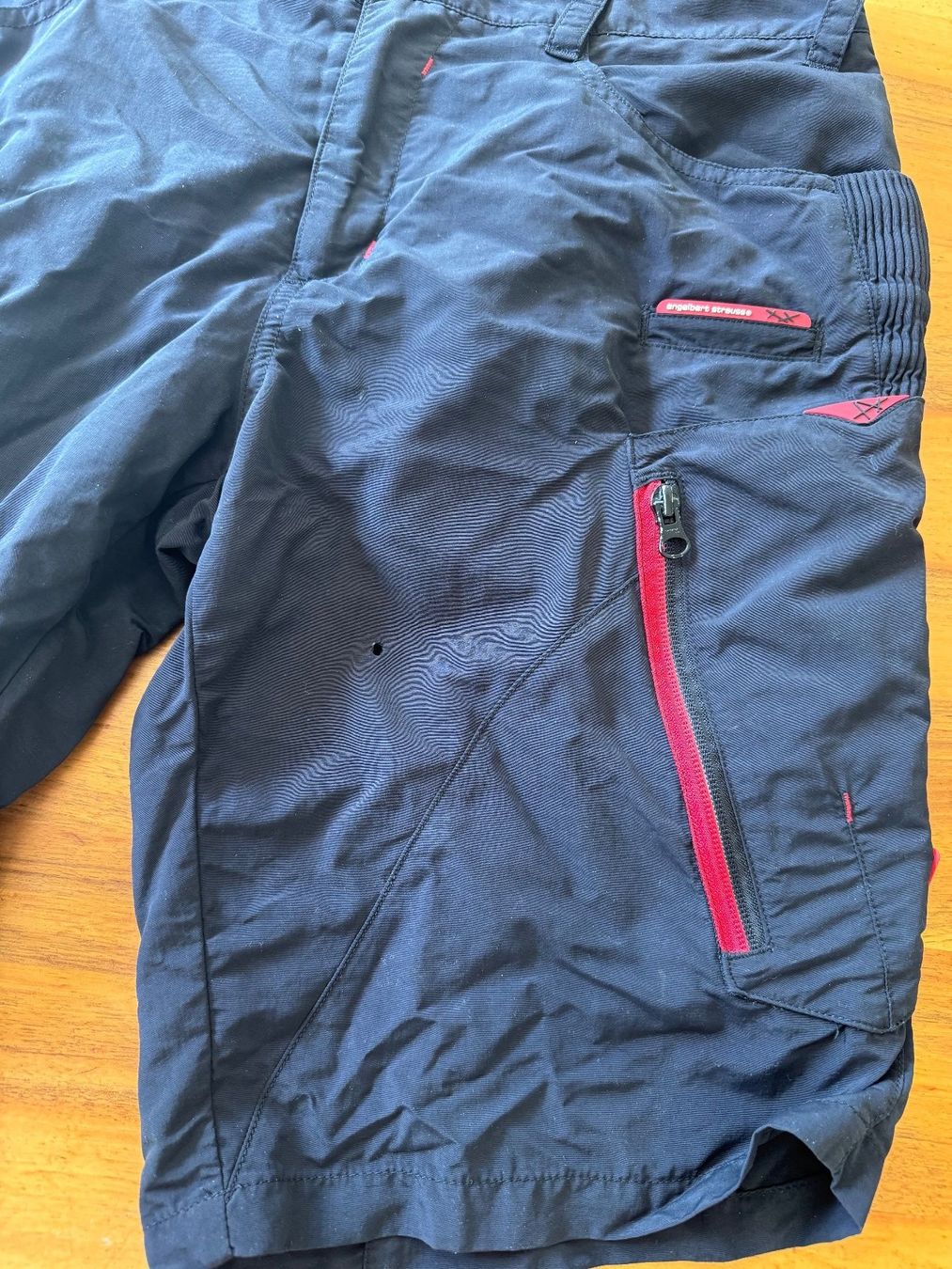 Engelbert Strauss Pantaloni: ENGELBERT STRAUSS kurze Hose schwarz/rot Grösse 52 – Usato da Meiringen venduto da Jackwashere 3