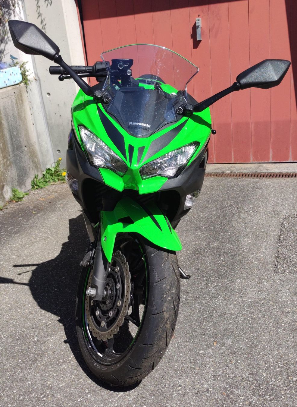 Kawasaki Strada: KAWASAKI Ninja 400 KRT ABS – Usato da Burgdorf venduto da LesPaulmtg 2