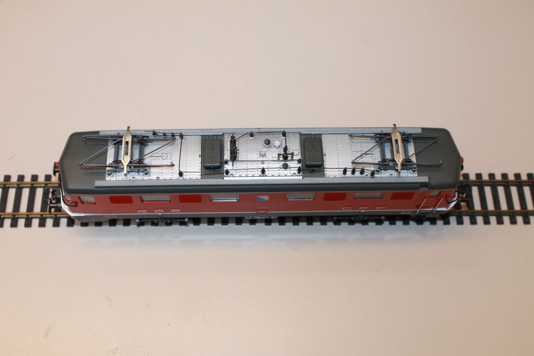 Roco Modellini di ferrovie: Roco Ae6/6 – Usato da Birmensdorf ZH venduto da Buhwil18 4