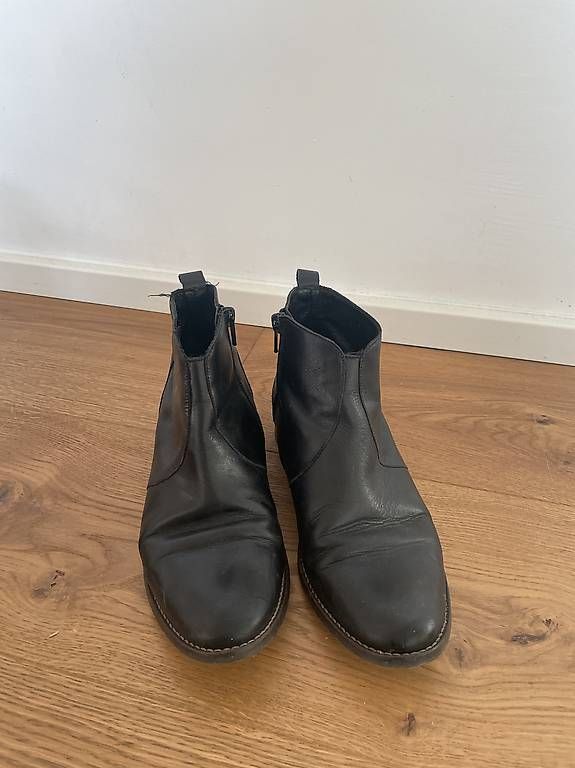 Scarpe da donna: San Marina 37 – Usato da Renens VD venduto da siric1996 1