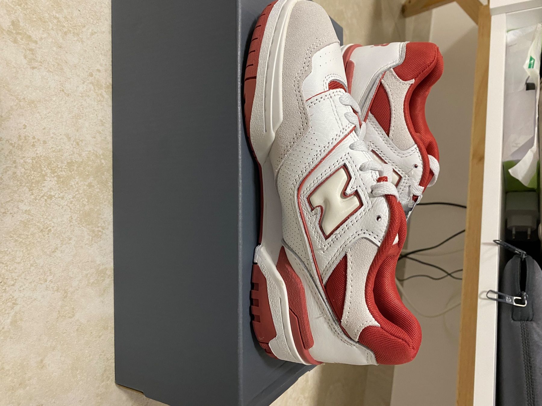 New Balance Herrenschuhe: New Balance 550 BB550STF – Neu und originalverpackt aus Cadempino von ero_y6ll 4