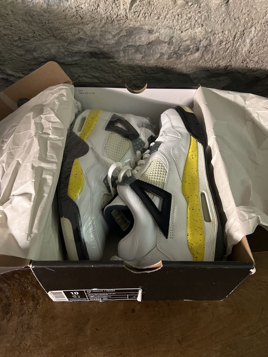 Jordan Herrenschuhe: Air Jordan 4 Tour – Gebraucht aus Zürich von Realvintagesale 2