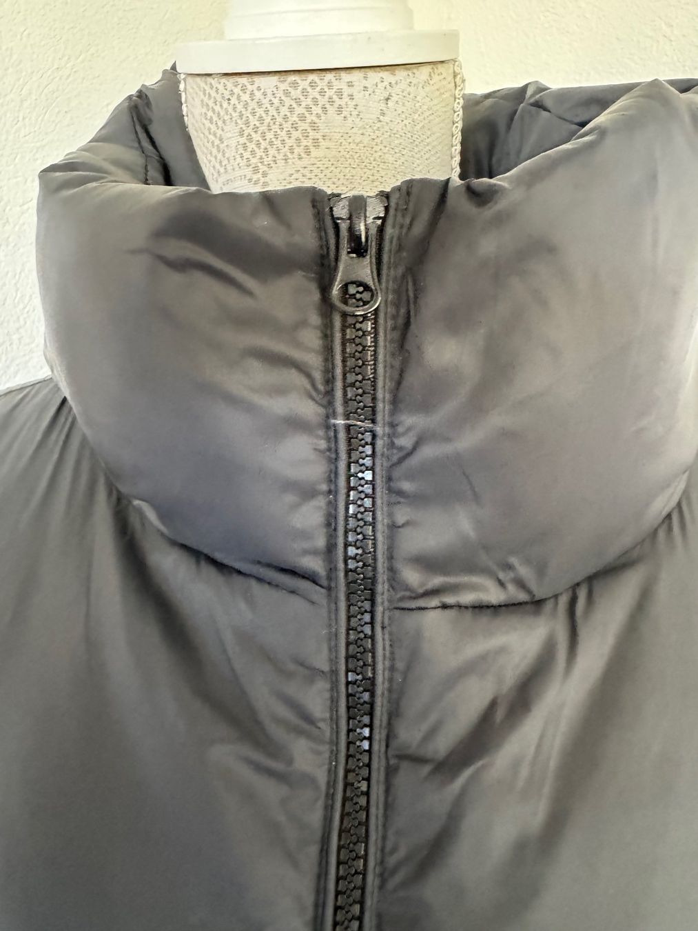 Guess Giacche: Guess Damen Jacke Gr XL – Usato da Kirchdorf AG venduto da coco123 1